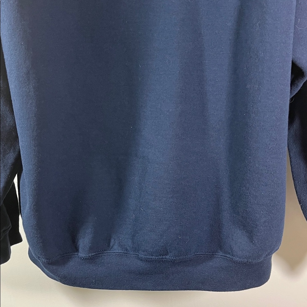 Oxford Hoodie w Logo Men Gildan Heavy Blend Size XL
Navy Pockets - Picture 9 of 10